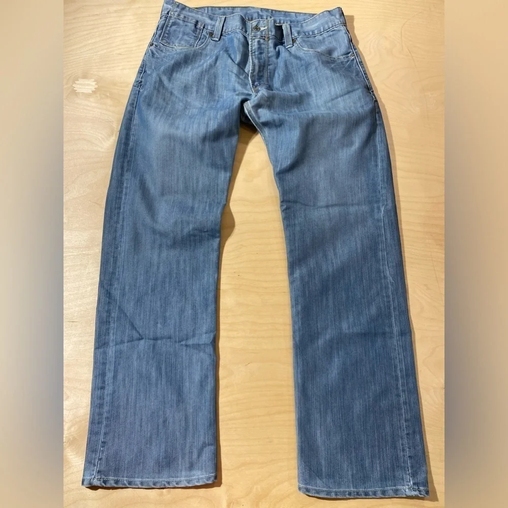 514 Levi’s Slim Straight Jeans 36 x 32 (AW)